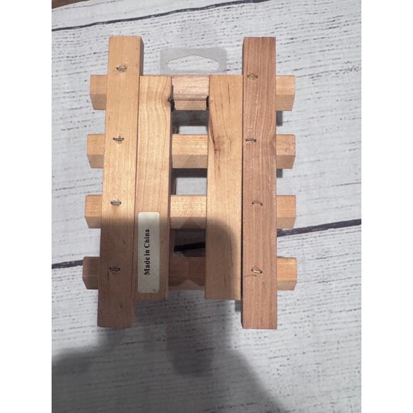 June Tailor Bobbin Rack - Picture 4 of 4